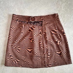 Retro Brown Striped Zebra Mini Skirt with Cut-out and Silver Buck - Size 6